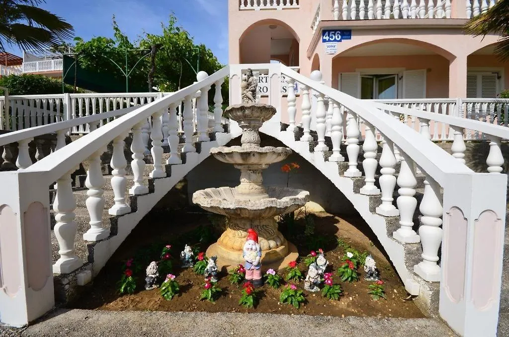Room In Lopar With Balcony, Wifi 4620-95 0*,  Croatia